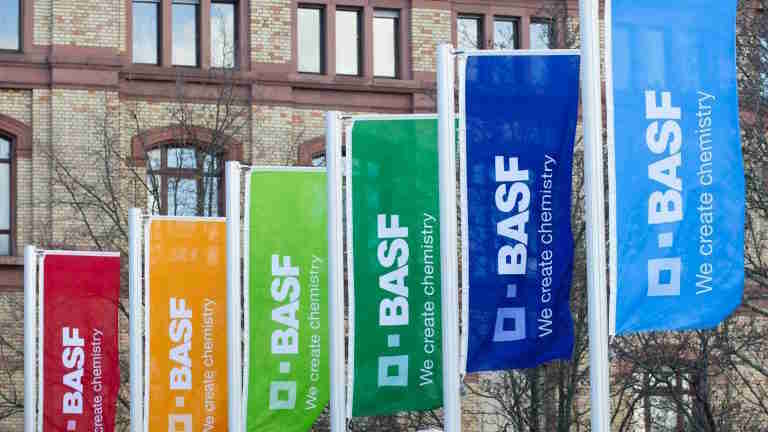 巴斯夫重组全球业务服务部，节省2亿欧元