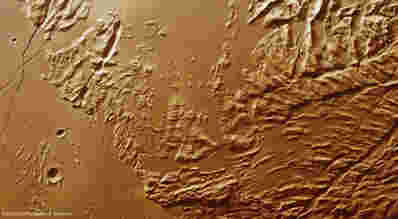 ESA的火星表达捕获了舒尔·戈迪的新形象