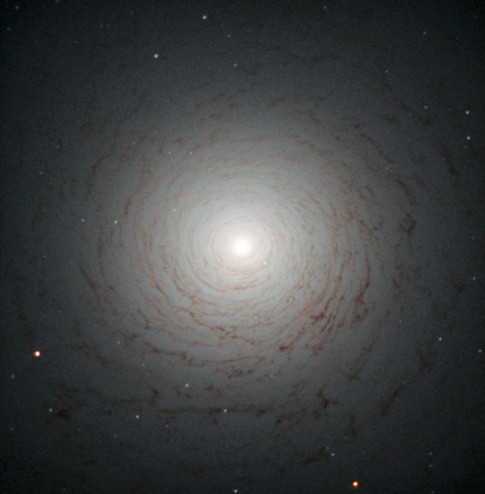 哈勃视图透镜星系NGC 524