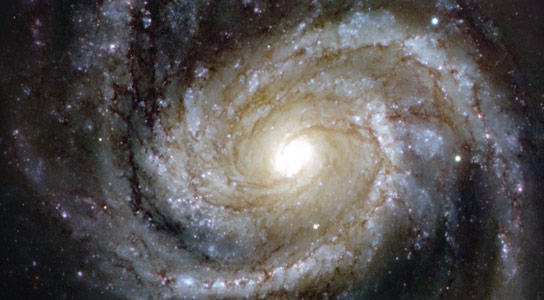 螺旋星系Messier 100的新VLT图像