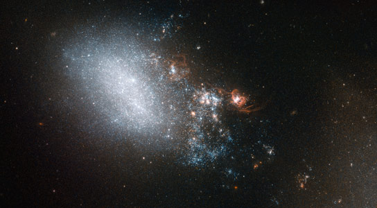 哈勃周图像–星系NGC 4485