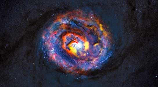 天文学家使用Alma探测巨大的黑洞