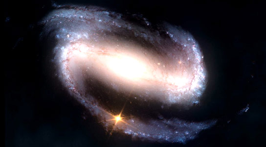 超新星观察结果显示在宇宙时间不变的重力