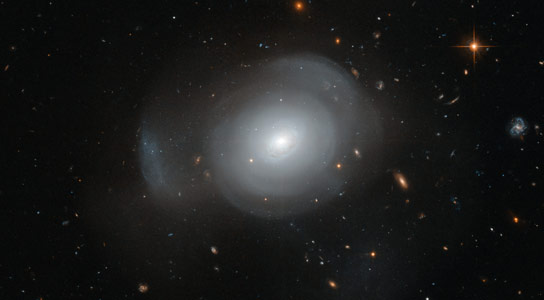 哈勃观点椭圆图Galaxy PGC 6240