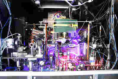 实验锶原子钟设置新记录
