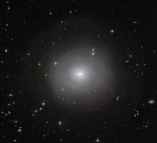 哈勃视图双凸透镜星形GALAXY PGC 10922