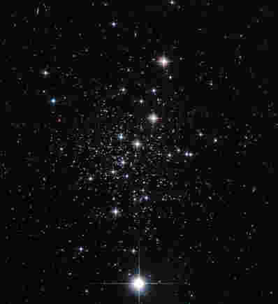 哈勃望远镜（Hubble）观测球状星团Palomar 12