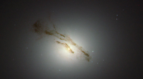 哈勃观看椭圆图Galaxy Messier 84