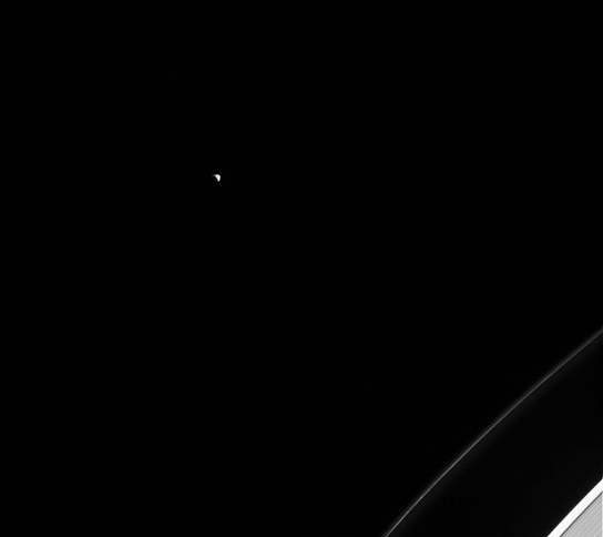 卡西尼景色哈乌斯的土星月亮