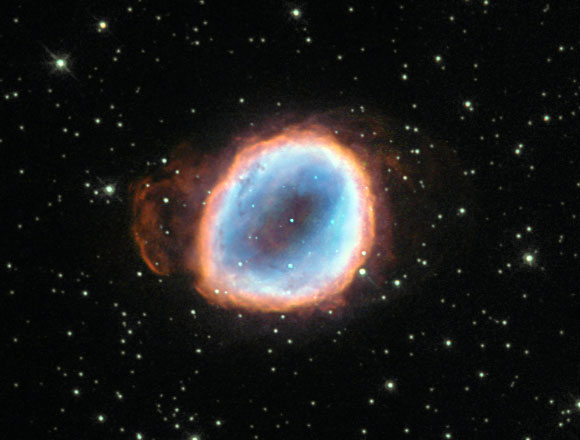 哈勃周图像：行星星云NGC 6565的Hubble图像