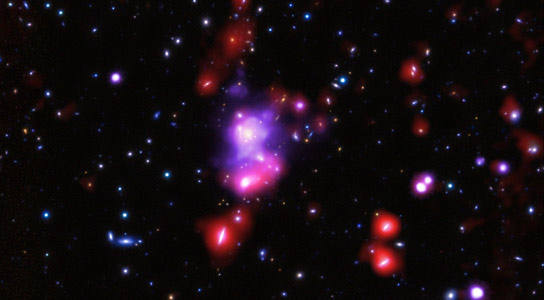 Chandra测量遥远宇宙中的大规模银河系