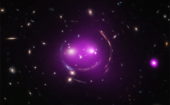 Chandra观看“Cheshire Cat”Galaxies组