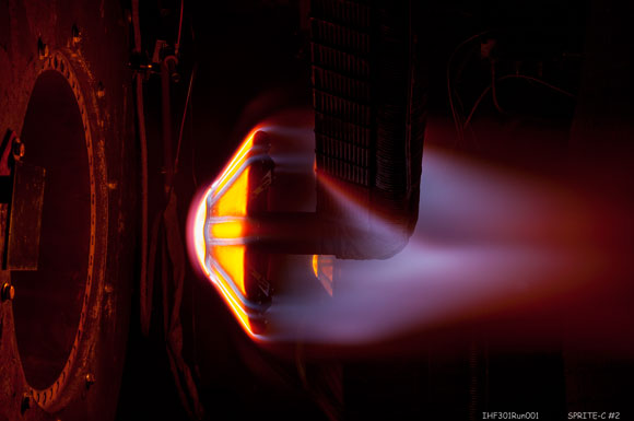 美国宇航局工程师成功地测试了未来火星勘探车的隔热罩