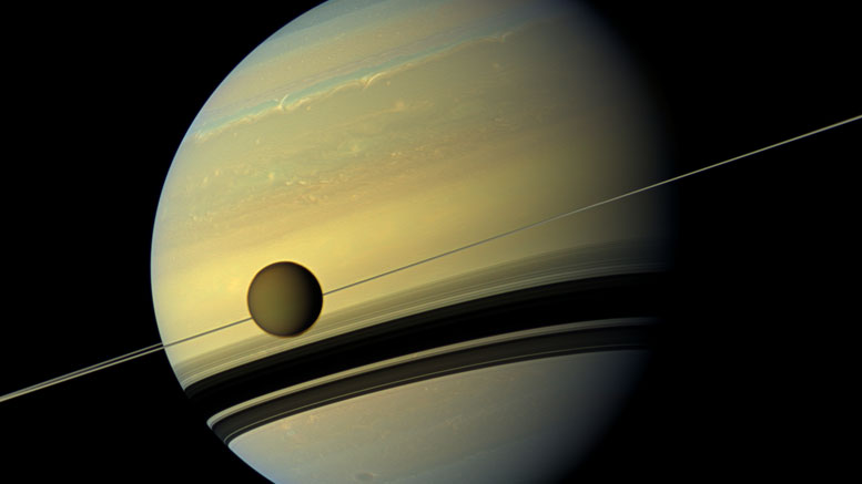 科学家检测土星月亮泰坦的气氛中的丙烯腈