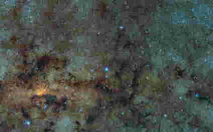 Vista在银河系中找到古老的球形星团遗迹