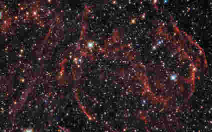哈勃望远镜的观点留下一颗死星的残余物