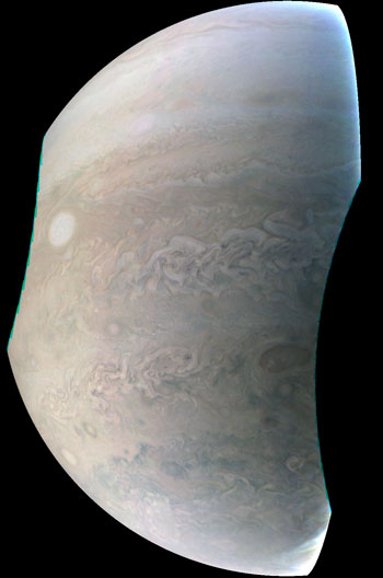 美国宇航局的朱诺航天器捕获了木星的新图像