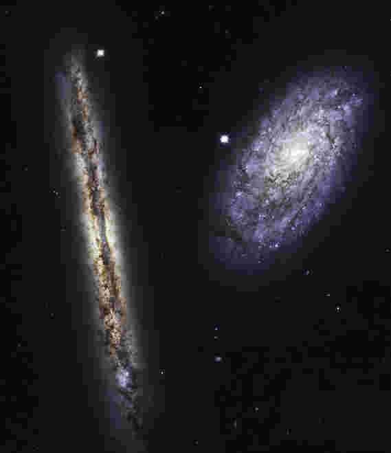哈勃望远镜庆祝星系NGC 4302和NGC 4298诞生27周年