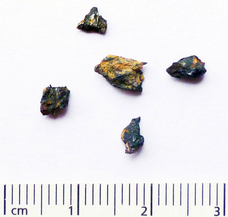 Hypatia Stone含有不同于地球，已知陨石或彗星的任何矿物化合物