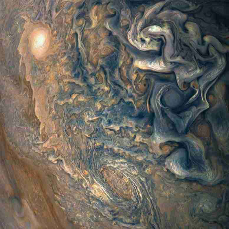 木星云的新朱诺宇宙飞船图像