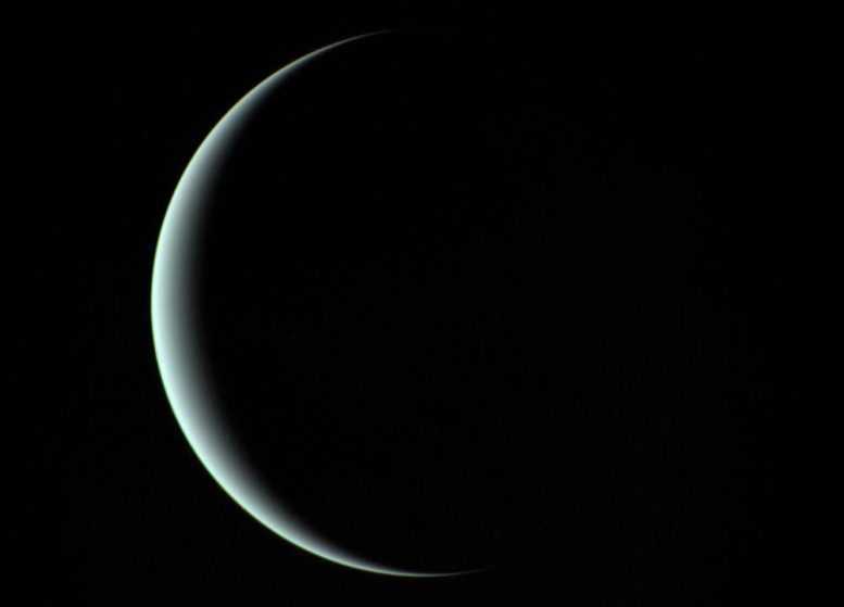 科学家在天王星的云层中检测硫化氢