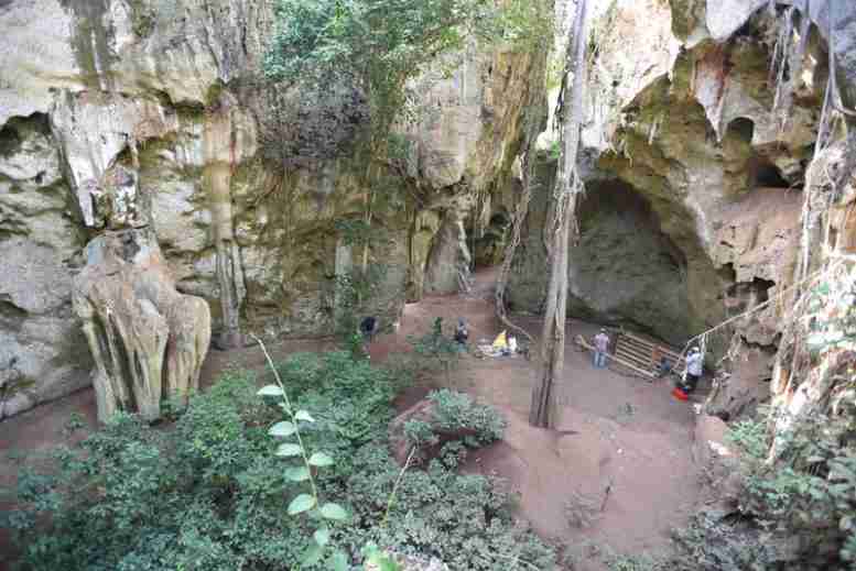 洞穴遗址揭示了78,000年的石器时代创新记录