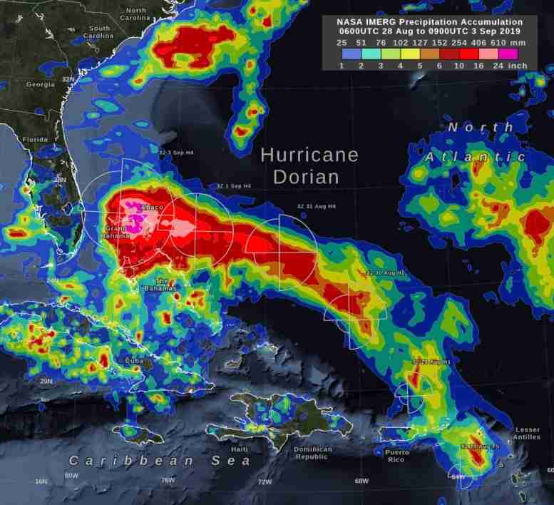 美国宇航局使用卫星舰队的数据估算多利安飓风的降雨