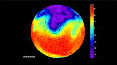 美国宇航局的大气红外声探测器捕获极地涡旋的运动