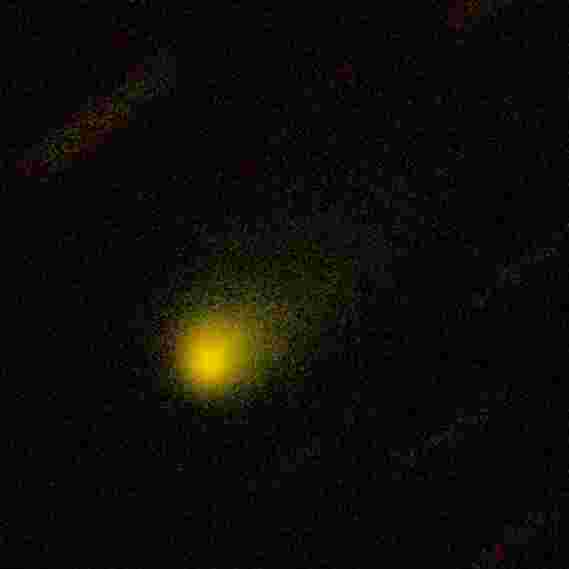 首次星际彗星2I /鲍里索夫彗星的初步表征-包括大小