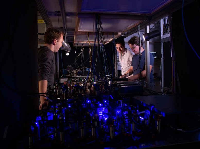 新的光学原子“镊子”可能是最准确和精确的计时员