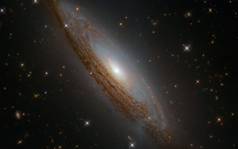 哈勃望远镜发现银河系拥有活跃的银河核