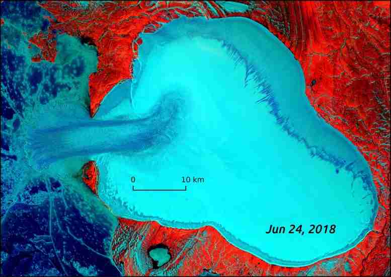 前所未有的观察偏远俄罗斯冰川上的冰流形成[视频]