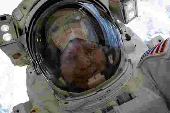 宇航员申请成为宇航员的指南 - 美国宇航局接受申请