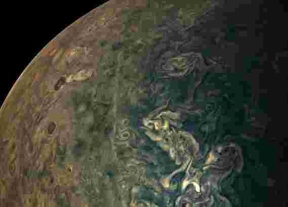 NASA的朱诺（Juno）太空船拍摄到这张下颚木星的新照片