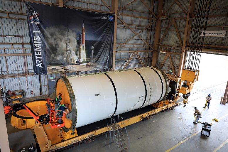 美国宇航局计划更多SLS固体火箭助推器启动9项Artemis Moon任务