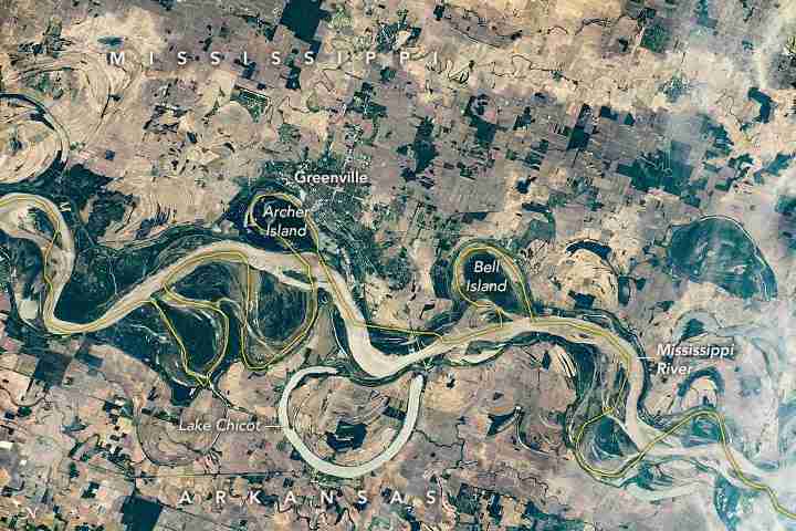 蜿蜒的密西西比河：宇航员在空间站上拍摄的照片显示了与国家边界的不同