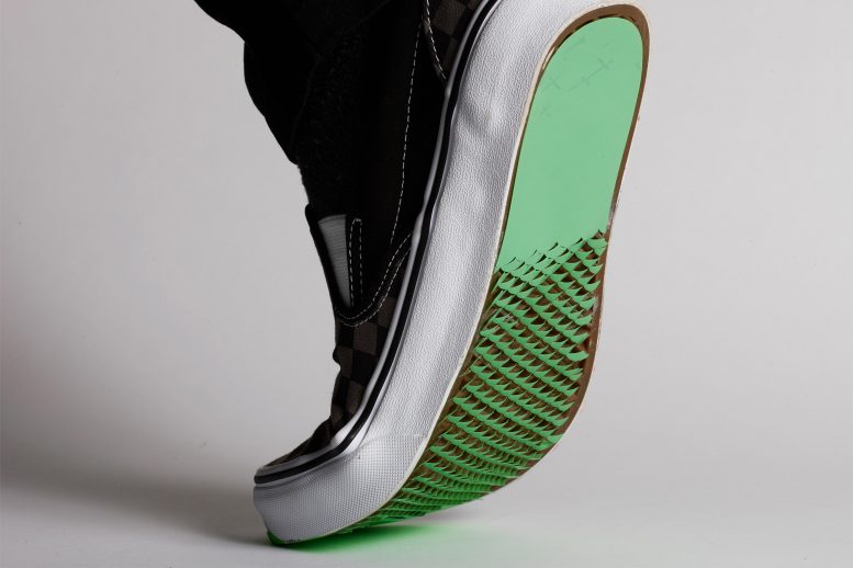 受日本Kirigami启发的鞋面涂料可改善光滑表面的牵引力