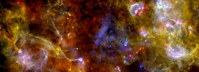 天体物理学家证明水冰被困在星尘