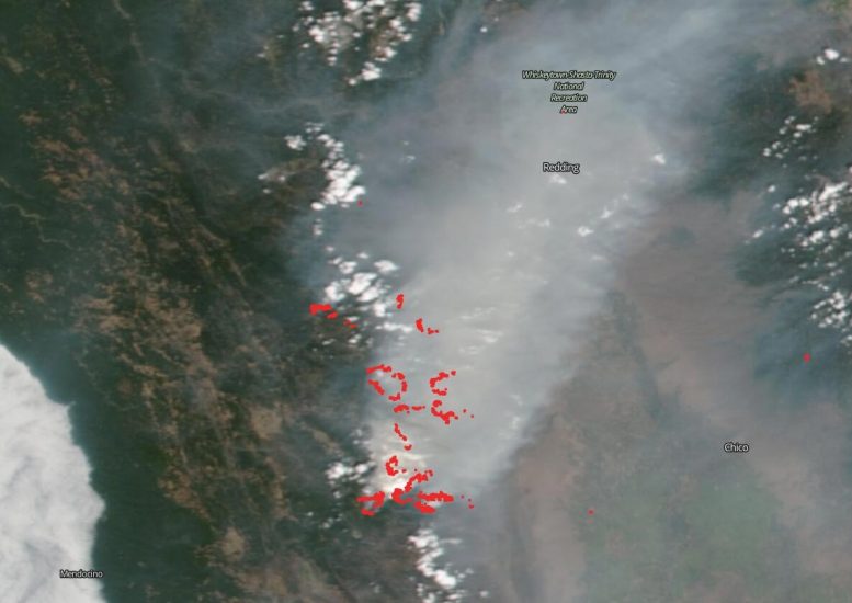 玩火！八月复杂的野火仍在燃烧-加州历史上最大的大火