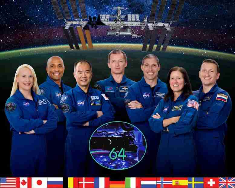 舱口开放：船员龙宇航员在ISS加入探险64
