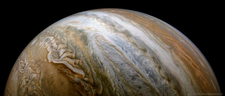 为什么五颜六色的云带环绕木星？