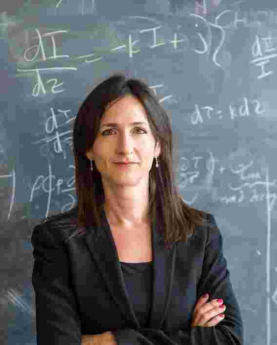 麻省理工学院教授和天体物理学家萨拉·西格（Sara Seager）被任命为加拿大勋章