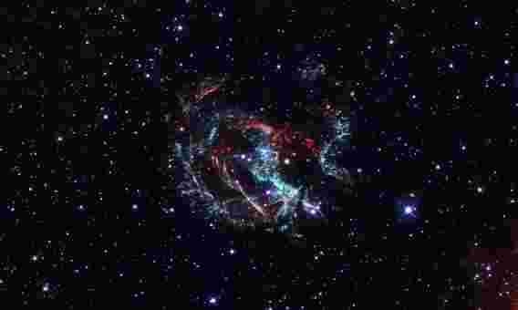 天文学家倒带时钟来计算大规模明星爆炸的超新星爆炸年龄
