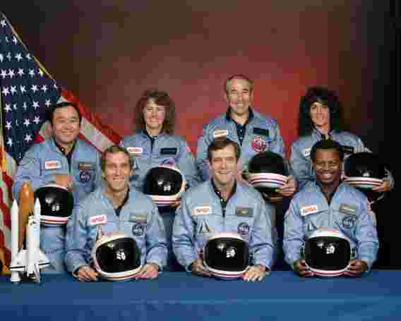35年前：记得航天飞机挑战者和她的船员