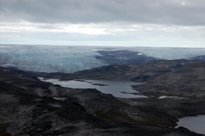 地球早期岩浆海洋的痕迹 - 当地球几乎完全融合 - 在格陵兰岩石中确定